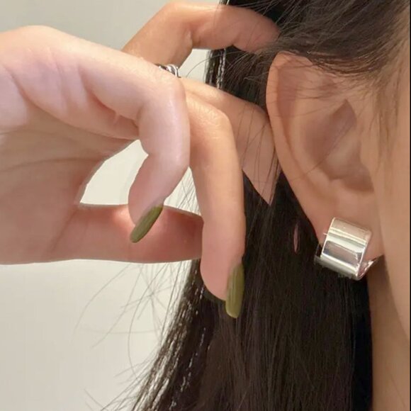 Bold Geometrical Silver Earrings. 925 Sterling Silver. #1110 - Picture 2 of 4